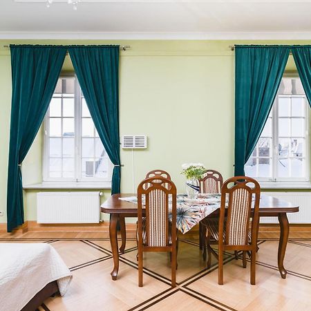 Apartamenty W Palacu Pod Baranami كراكوفيا المظهر الخارجي الصورة