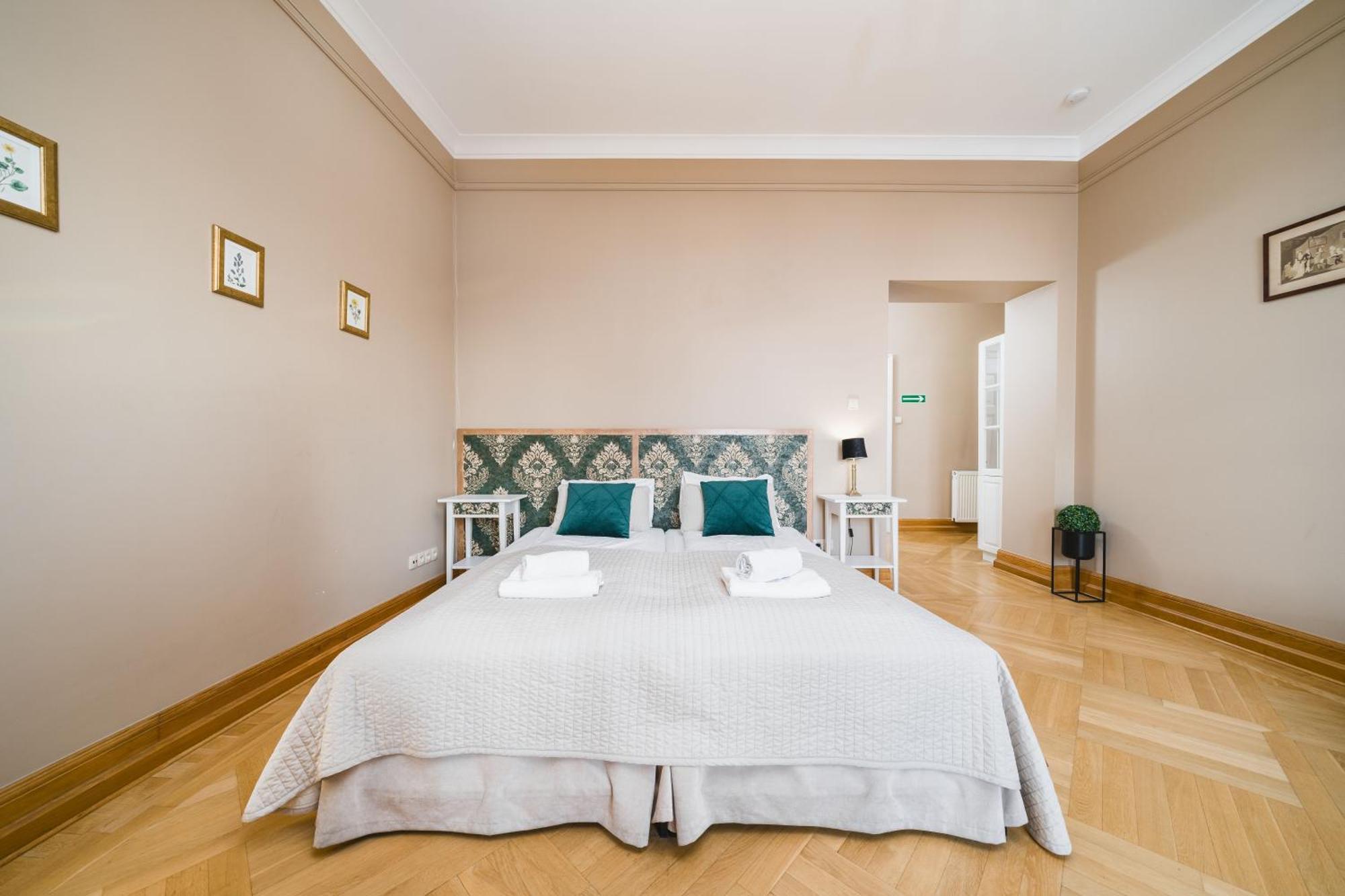 Apartamenty W Palacu Pod Baranami كراكوفيا المظهر الخارجي الصورة