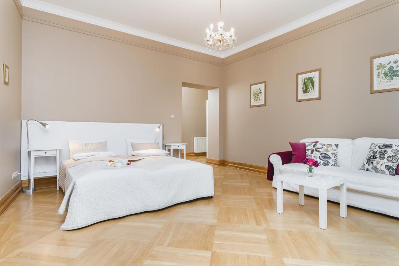 Apartamenty W Palacu Pod Baranami كراكوفيا المظهر الخارجي الصورة