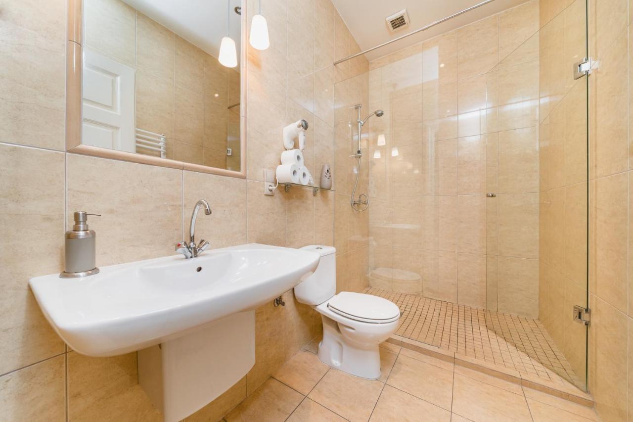 Apartamenty W Palacu Pod Baranami كراكوفيا المظهر الخارجي الصورة